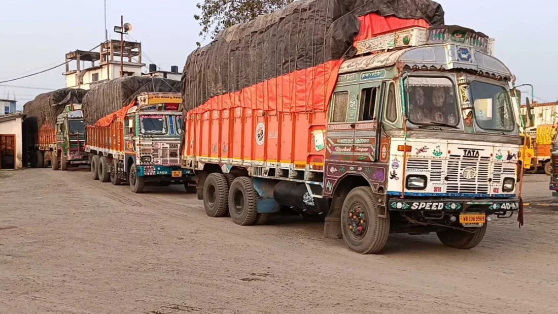 হিলি বন্দর দিয়ে চার মাসে ২ লাখ টনের বেশি ভারতীয় চাল আমদানি